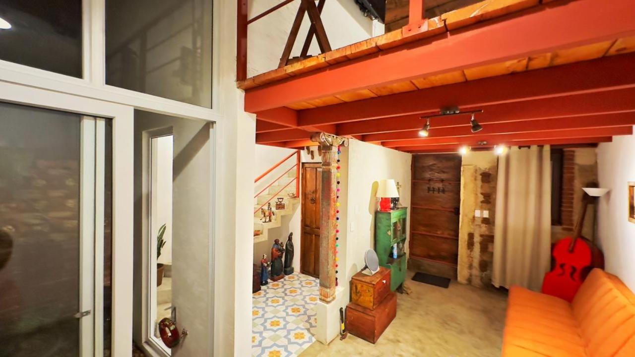 Cozy Bohemian Loft Apartment Close Central Plaza Antigua Ngoại thất bức ảnh